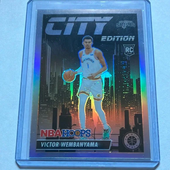 2023-24 Panini NBA Hoops City Edition Victor Wembanyama SA Spurs PRIZM Rookie RC - Picture 1 of 3